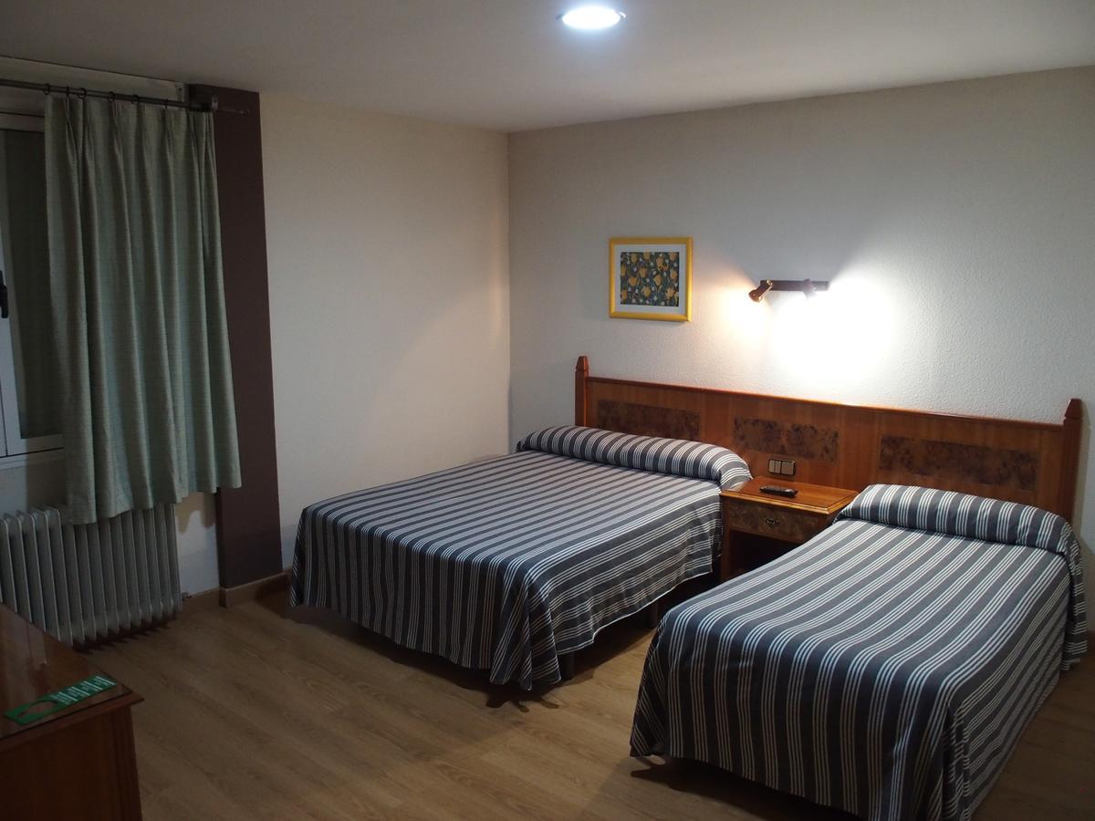 Hotel El Tablazo Villalba de la Sierra Extérieur photo